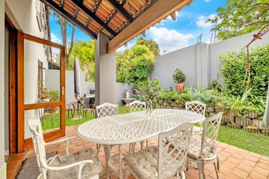 3 Bedroom Property for Sale in Bryanston Gauteng