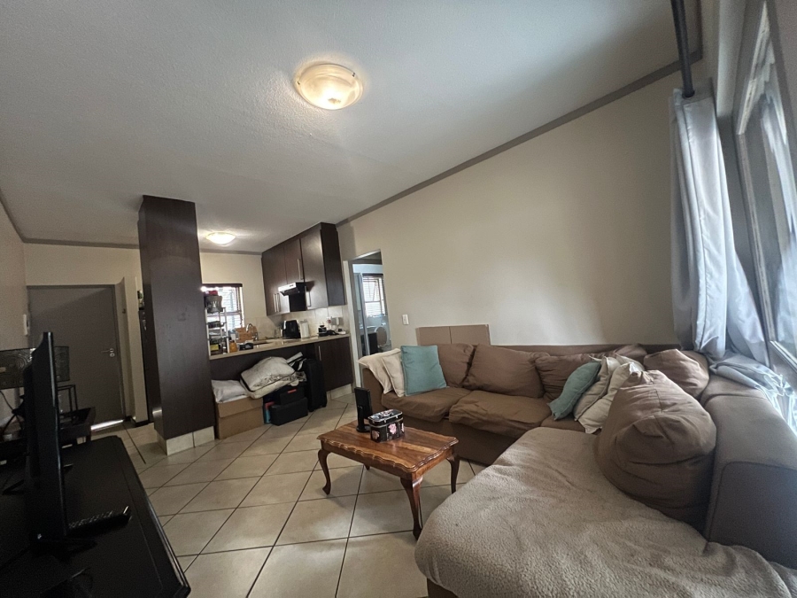 1 Bedroom Property for Sale in Bryanston Gauteng