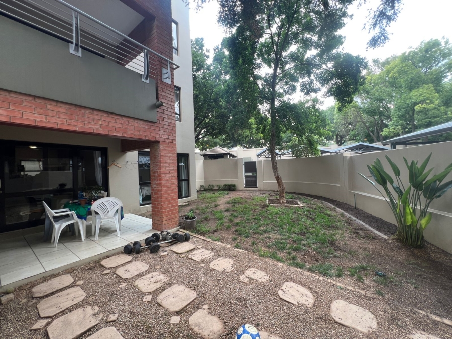 1 Bedroom Property for Sale in Bryanston Gauteng