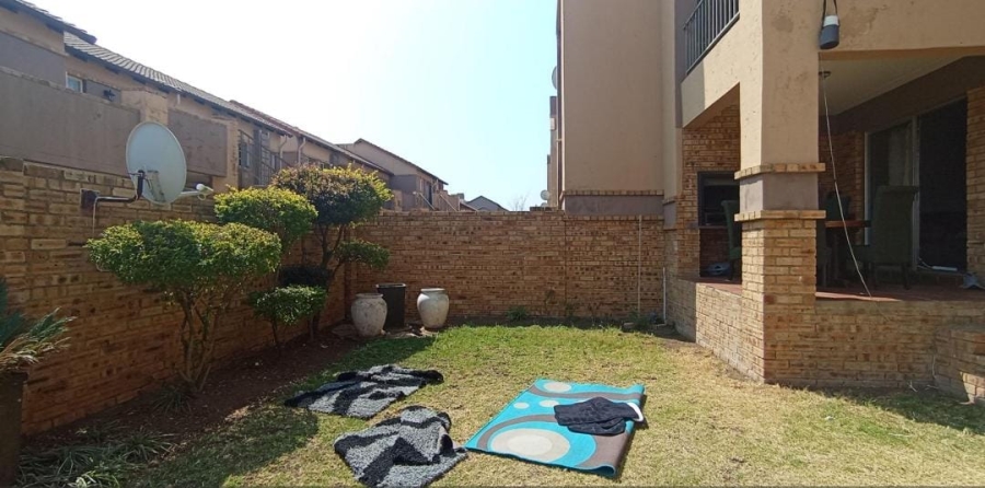 3 Bedroom Property for Sale in Noordwyk Gauteng