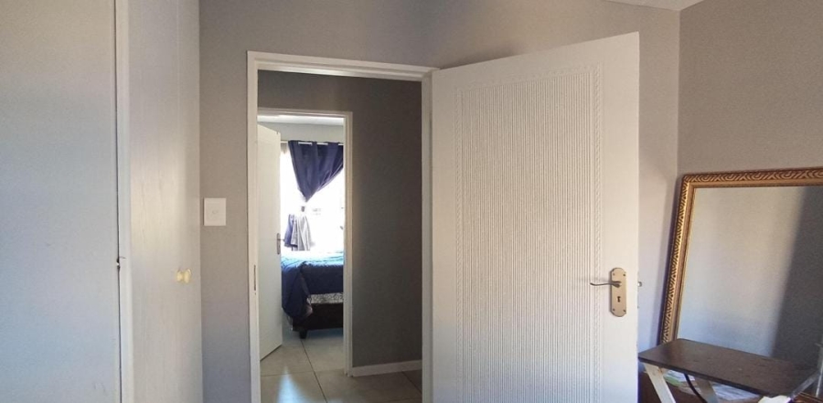 3 Bedroom Property for Sale in Noordwyk Gauteng