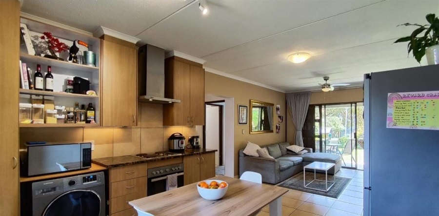 2 Bedroom Property for Sale in Greenstone Hill Gauteng