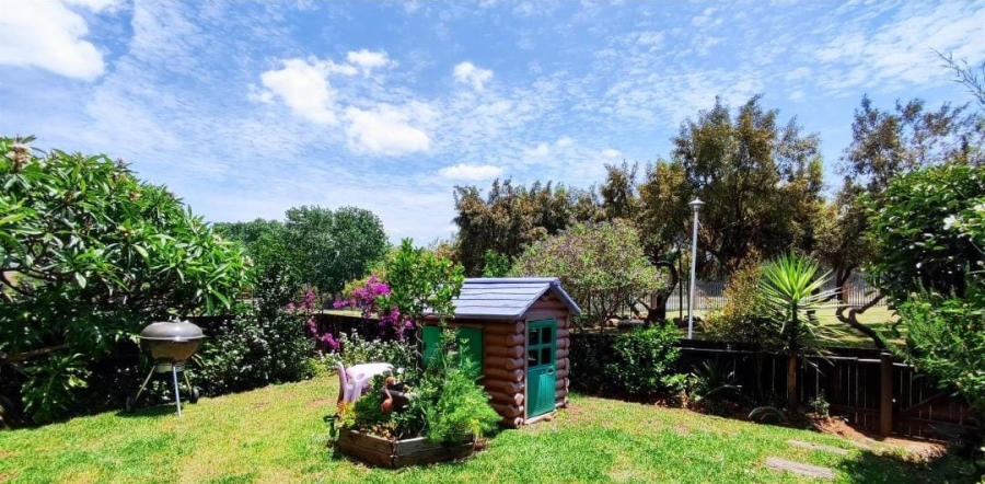 2 Bedroom Property for Sale in Greenstone Hill Gauteng