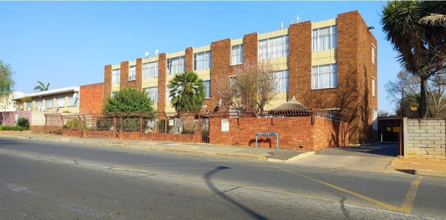 2 Bedroom Property for Sale in Kempton Park Central Gauteng