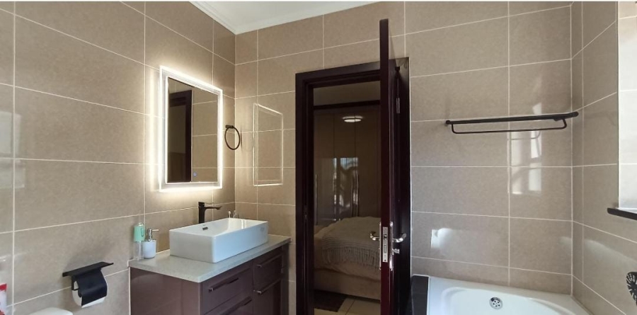 2 Bedroom Property for Sale in Carlswald Gauteng