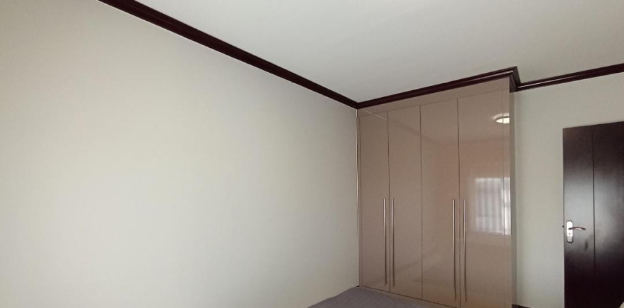 2 Bedroom Property for Sale in Carlswald Gauteng