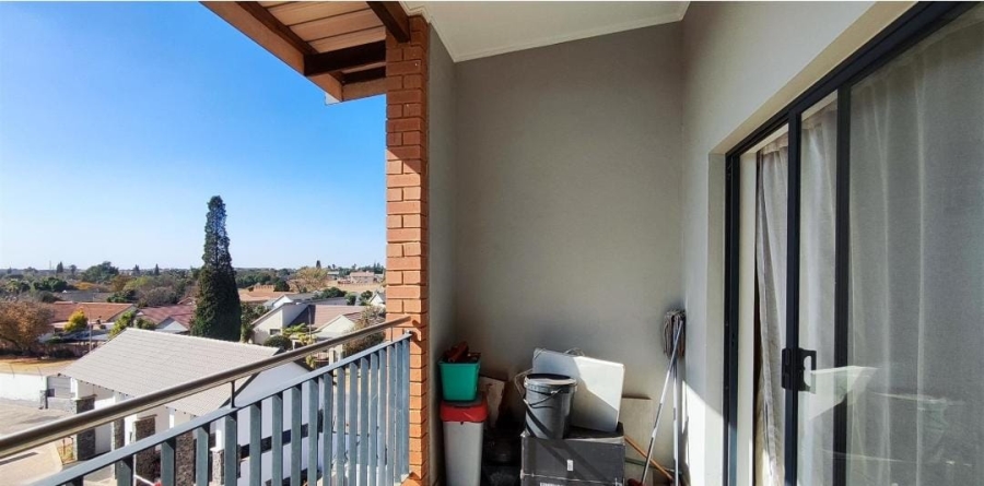 2 Bedroom Property for Sale in Kempton Park Ah Gauteng
