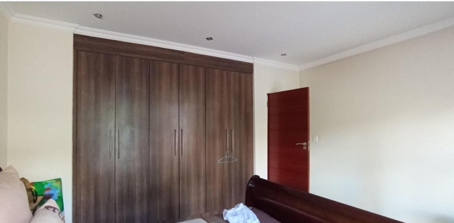 4 Bedroom Property for Sale in Blue Valley Golf Estate Gauteng