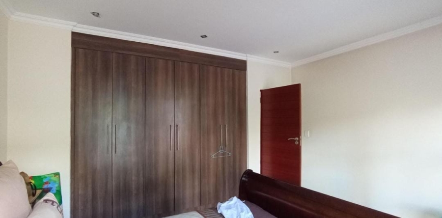 4 Bedroom Property for Sale in Blue Valley Golf Estate Gauteng