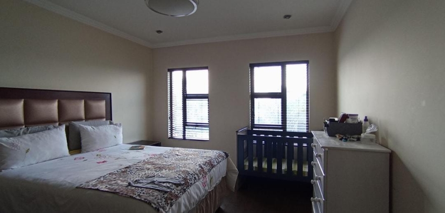 4 Bedroom Property for Sale in Blue Valley Golf Estate Gauteng