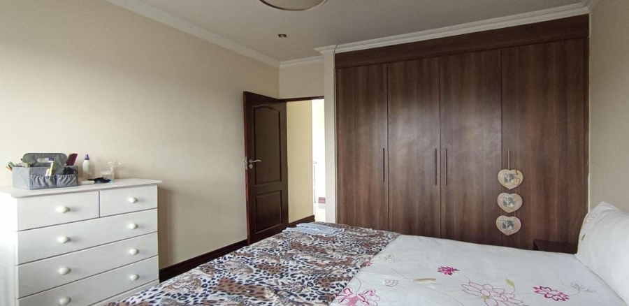 4 Bedroom Property for Sale in Blue Valley Golf Estate Gauteng