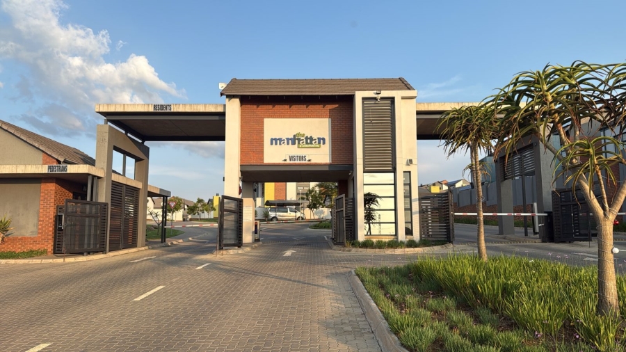 2 Bedroom Property for Sale in Rooihuiskraal North Gauteng