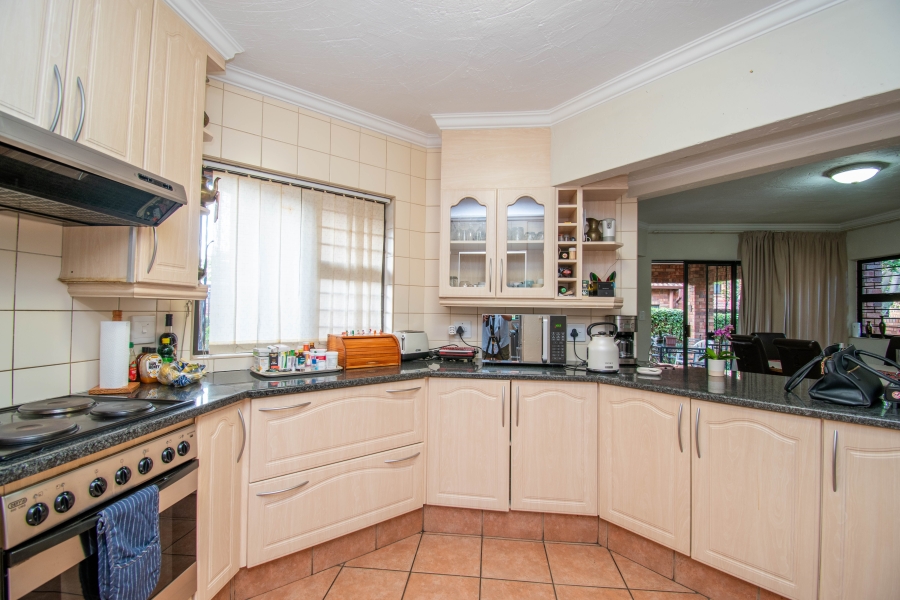 3 Bedroom Property for Sale in North Riding Gauteng