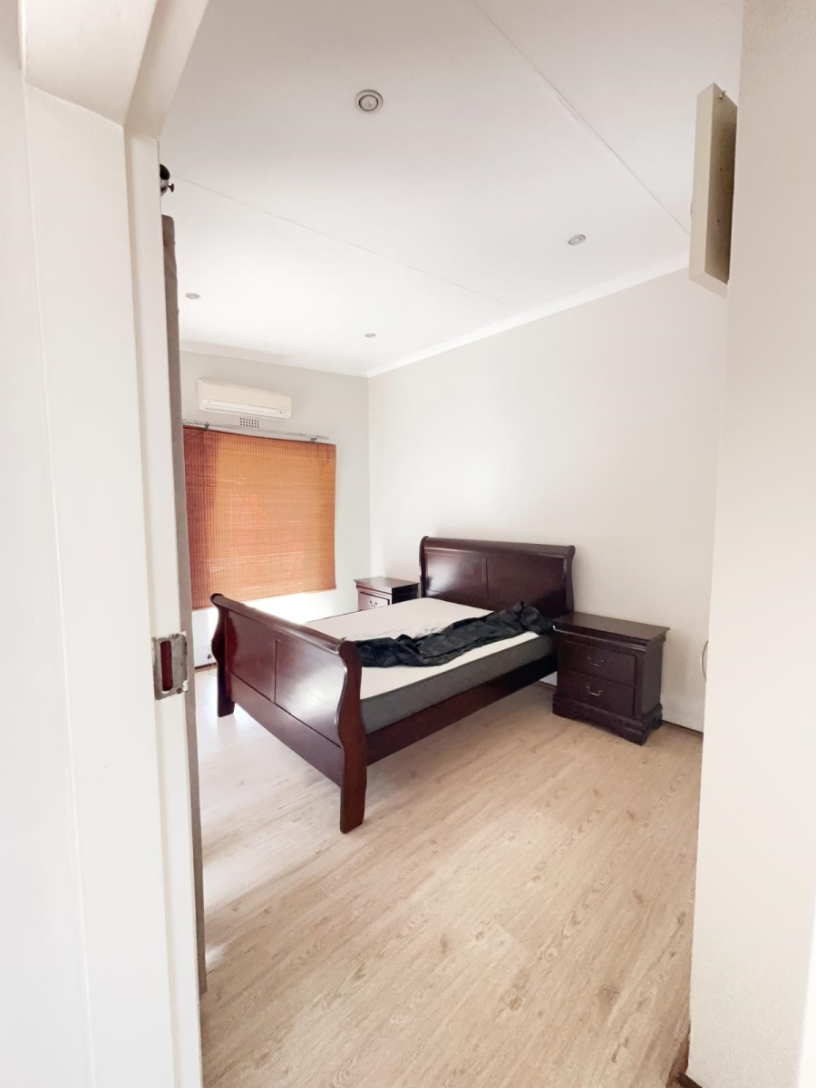 To Let 4 Bedroom Property for Rent in Woodmead Gauteng