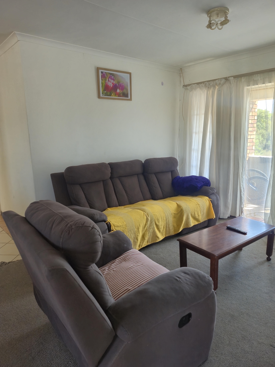 2 Bedroom Property for Sale in Noordwyk Gauteng