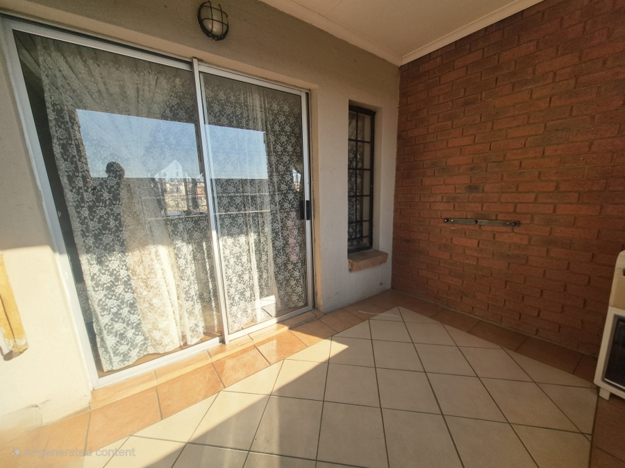2 Bedroom Property for Sale in Noordwyk Gauteng