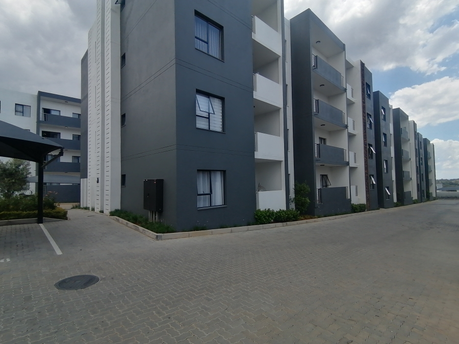 To Let 2 Bedroom Property for Rent in Carlswald Gauteng