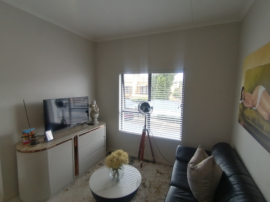 To Let 2 Bedroom Property for Rent in Carlswald Gauteng