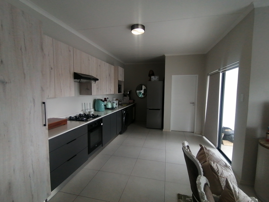 To Let 2 Bedroom Property for Rent in Carlswald Gauteng