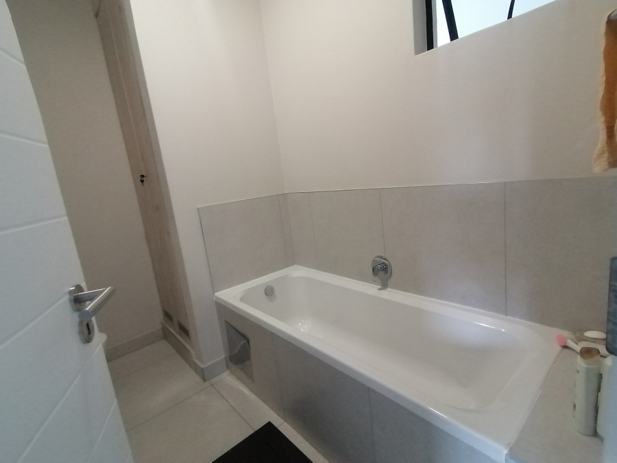 To Let 2 Bedroom Property for Rent in Carlswald Gauteng