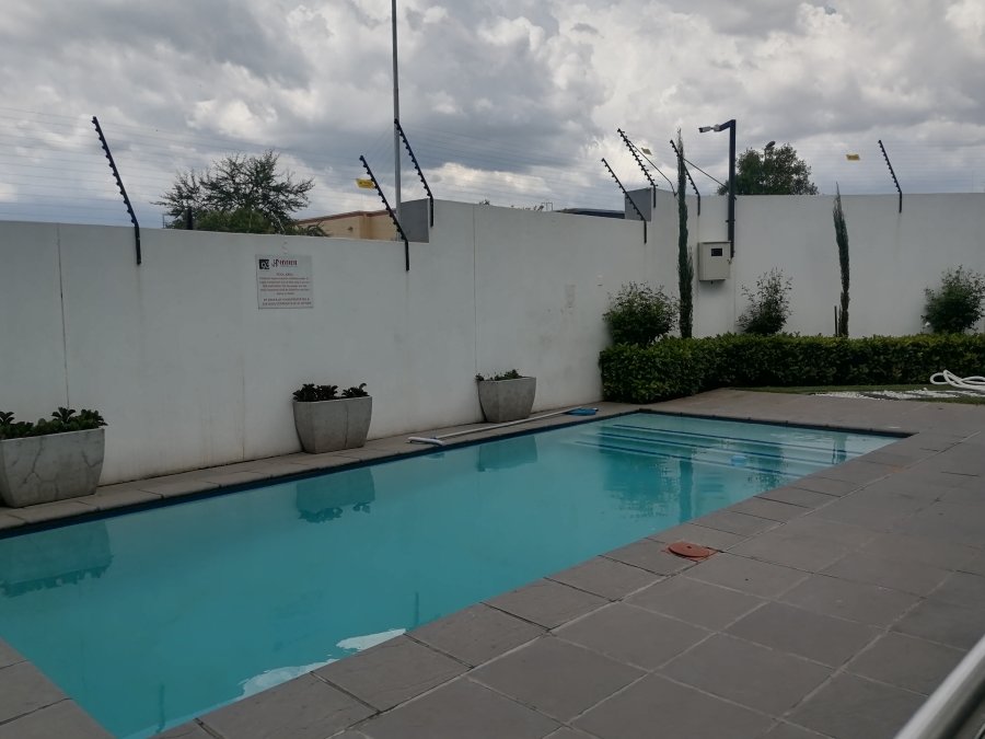 To Let 2 Bedroom Property for Rent in Carlswald Gauteng