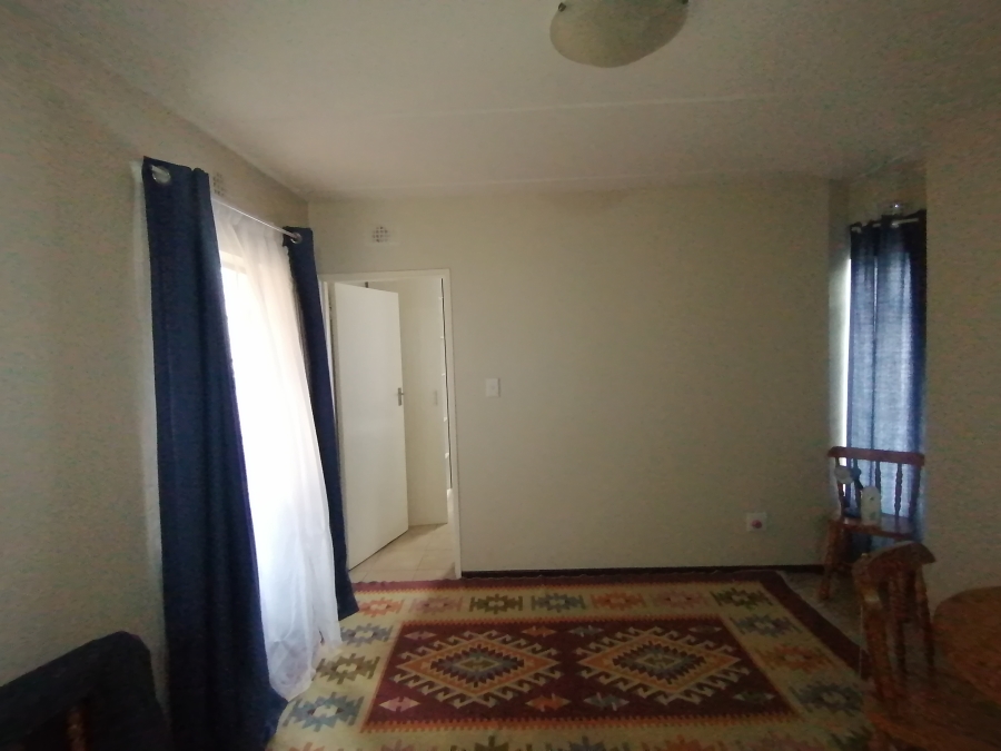 1 Bedroom Property for Sale in Noordwyk Gauteng