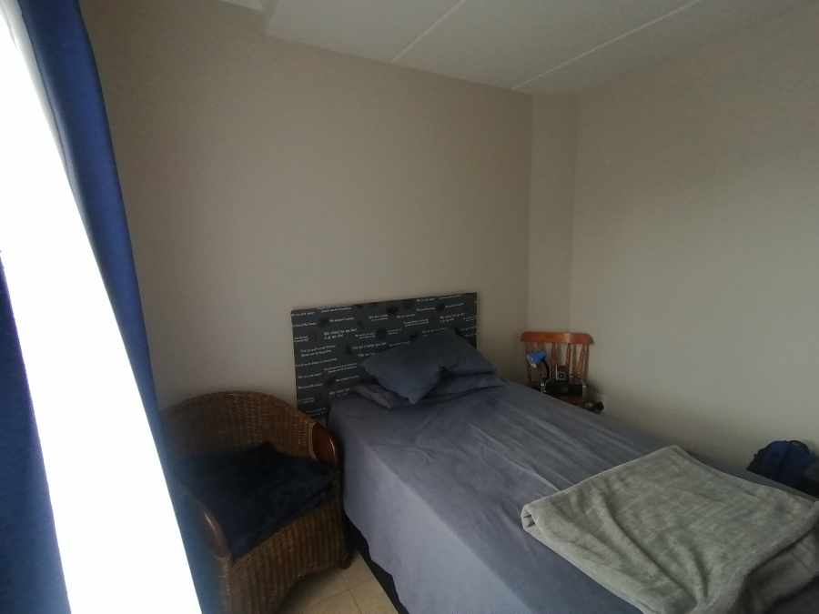 1 Bedroom Property for Sale in Noordwyk Gauteng