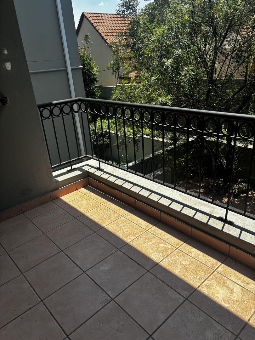 2 Bedroom Property for Sale in Bryanston Gauteng