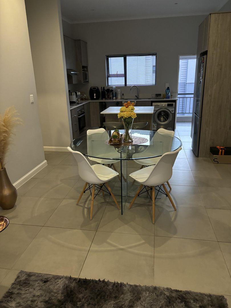 2 Bedroom Property for Sale in Morningside Gauteng