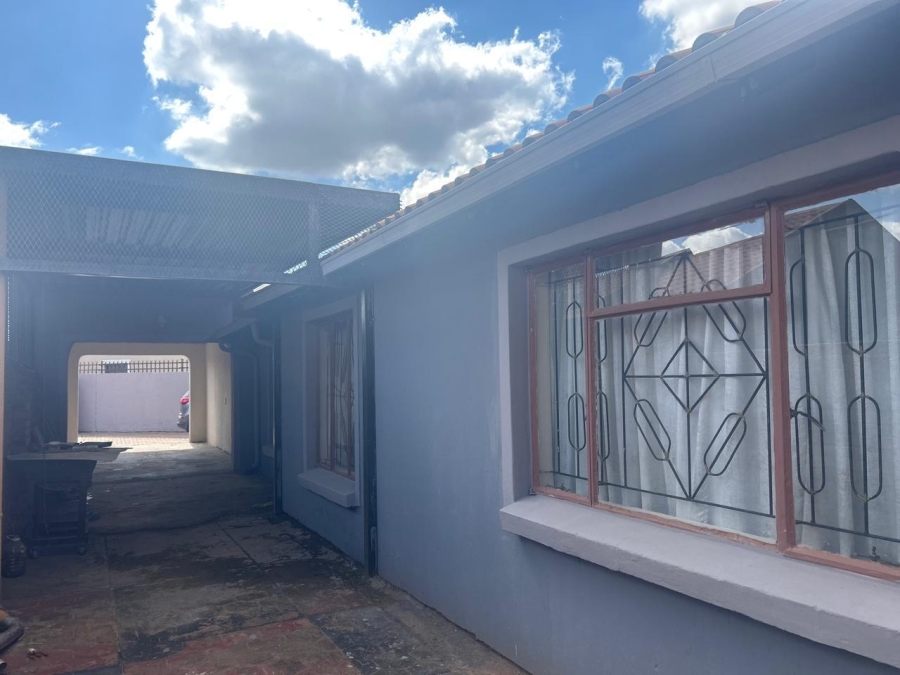 3 Bedroom Property for Sale in Mahube Valley Gauteng