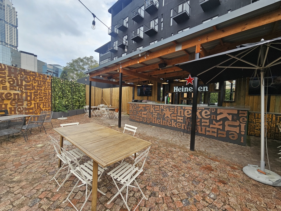 1 Bedroom Property for Sale in Sandown Gauteng