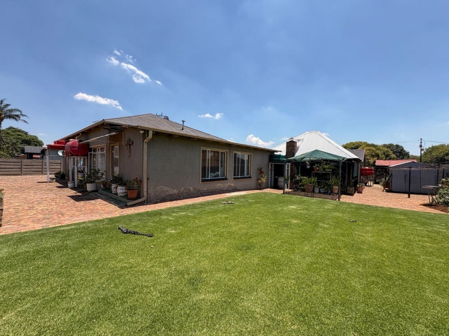 3 Bedroom Property for Sale in Brakpan Central Gauteng
