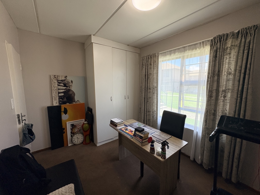 2 Bedroom Property for Sale in Parkrand Gauteng