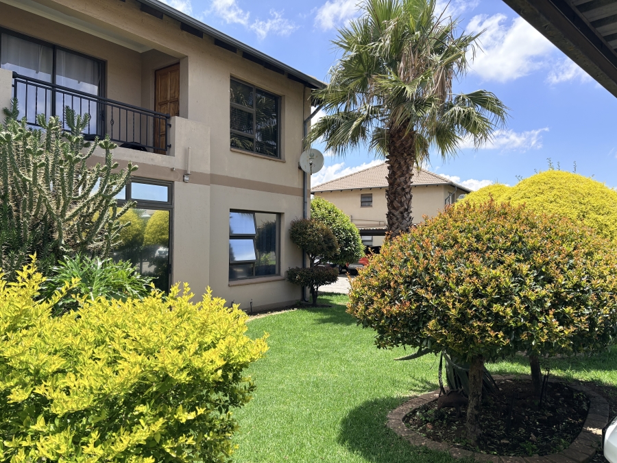 2 Bedroom Property for Sale in Parkrand Gauteng