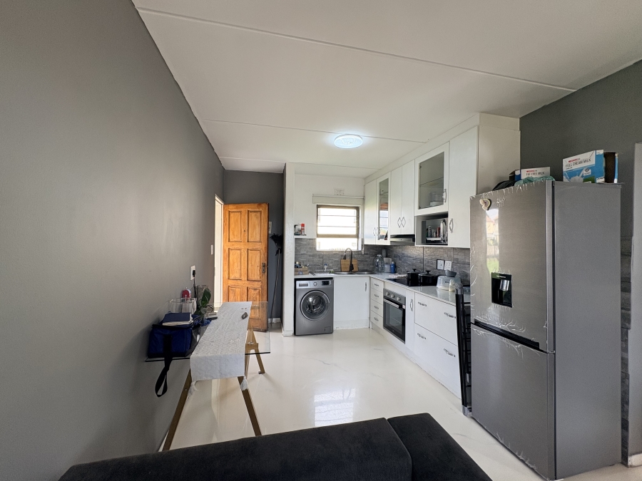 2 Bedroom Property for Sale in Parkrand Gauteng