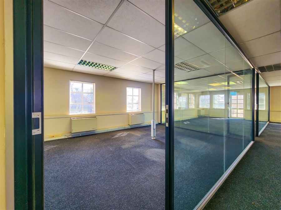To Let commercial Property for Rent in Fourways Gauteng