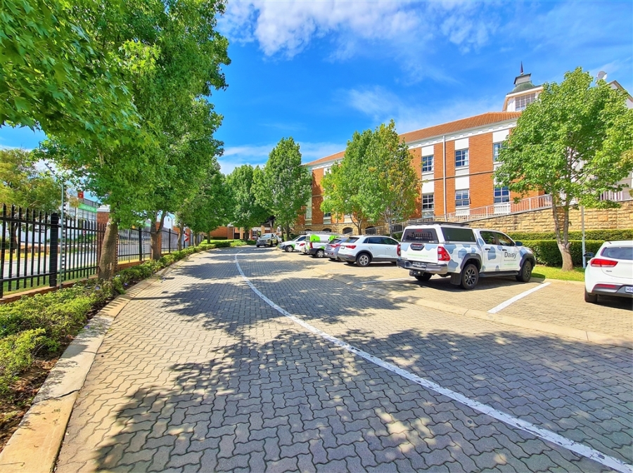 To Let commercial Property for Rent in Fourways Gauteng