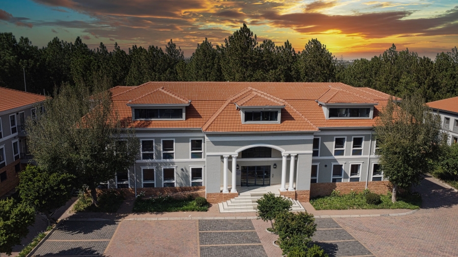 To Let commercial Property for Rent in Woodmead Gauteng