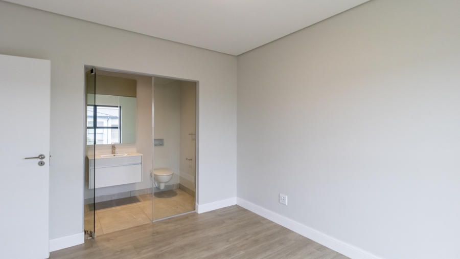 2 Bedroom Property for Sale in Serengeti Lifestyle Estate Gauteng