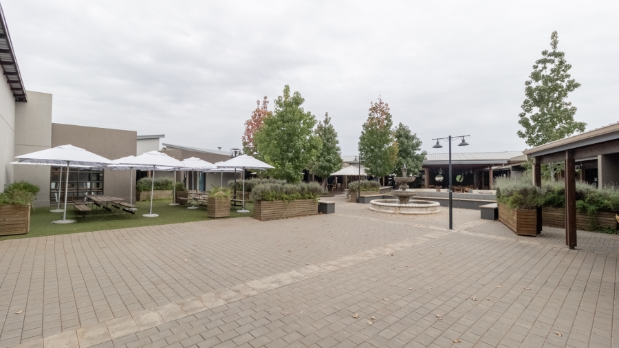 2 Bedroom Property for Sale in Serengeti Lifestyle Estate Gauteng