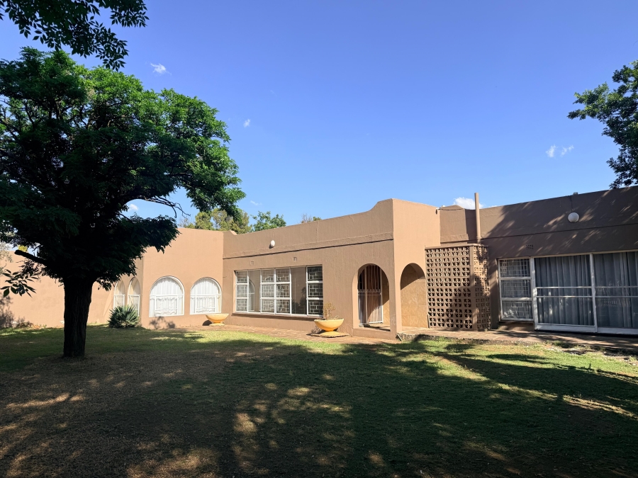 4 Bedroom Property for Sale in Duncanville Gauteng