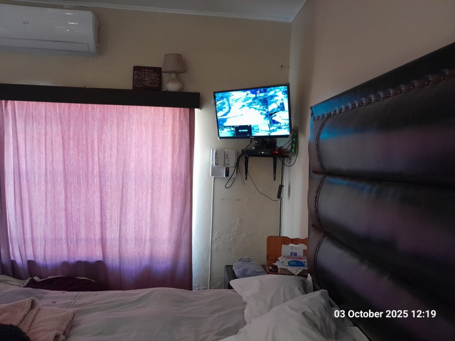 9 Bedroom Property for Sale in Pretoria North Gauteng