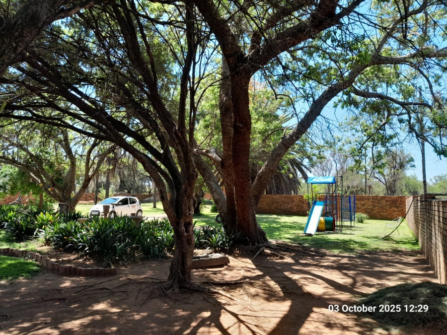 9 Bedroom Property for Sale in Pretoria North Gauteng