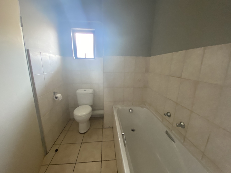 2 Bedroom Property for Sale in Rynfield Gauteng