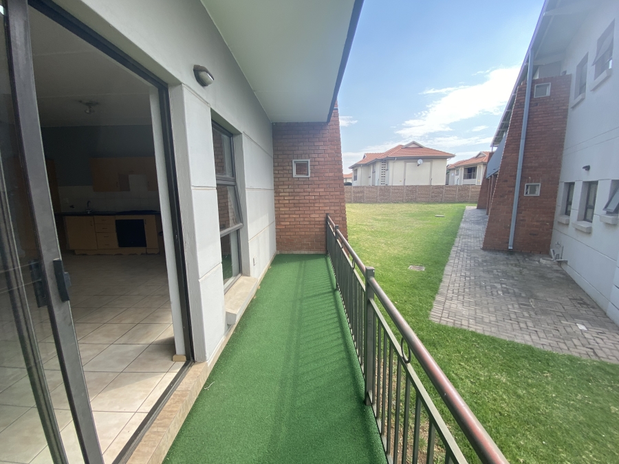 2 Bedroom Property for Sale in Rynfield Gauteng