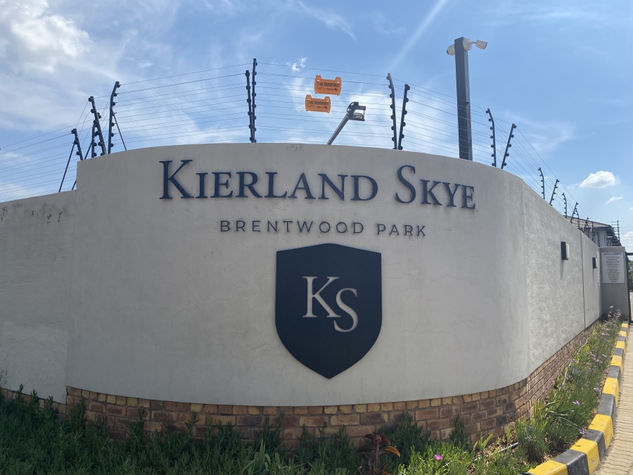 2 Bedroom Property for Sale in Norton Park Gauteng