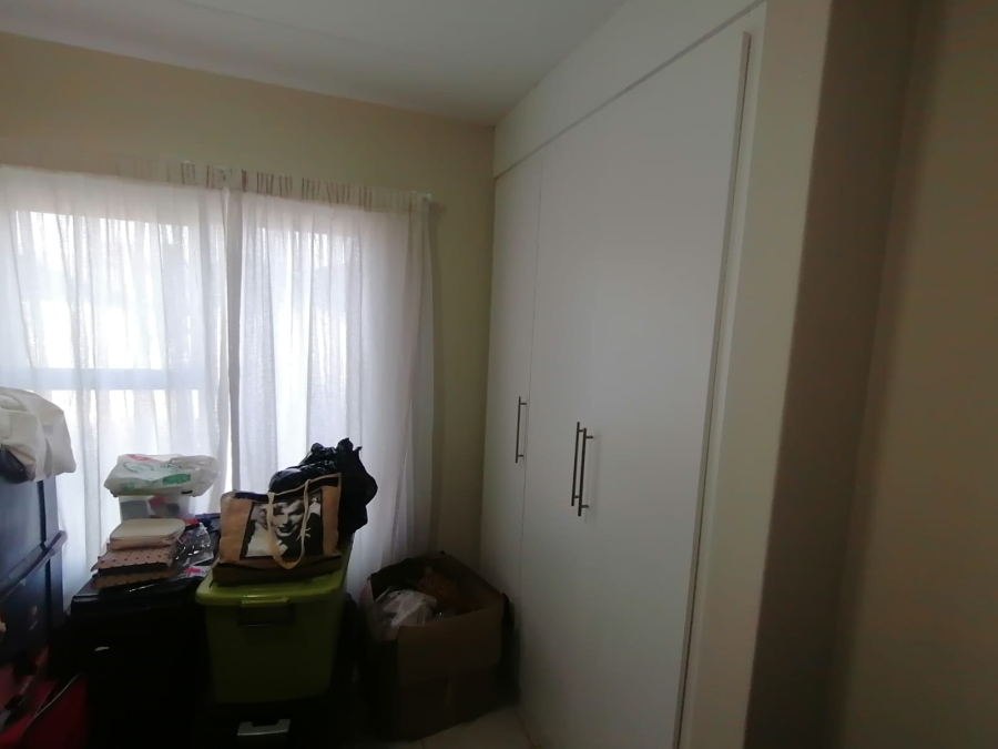 2 Bedroom Property for Sale in Norton Park Gauteng