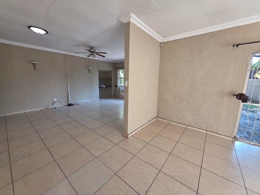 3 Bedroom Property for Sale in Risiville Gauteng