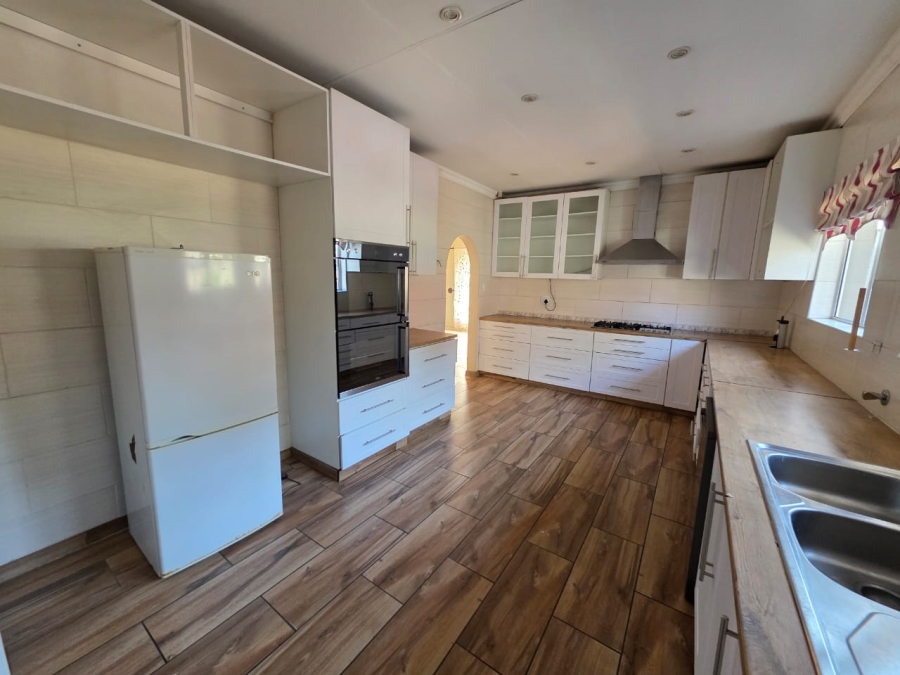 3 Bedroom Property for Sale in Risiville Gauteng