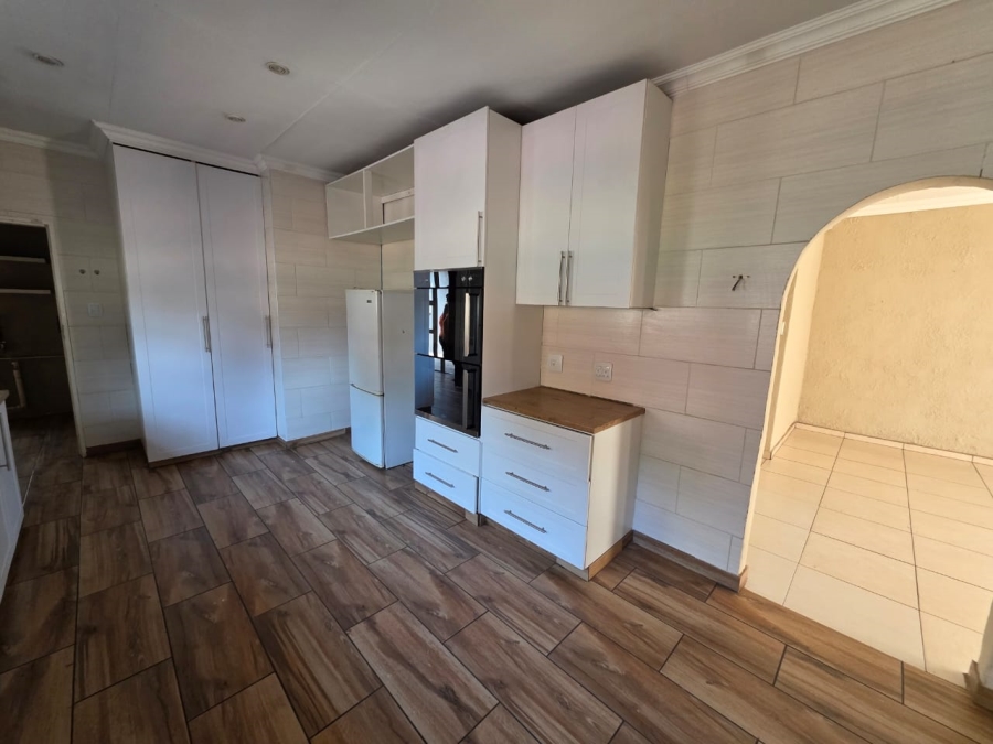 3 Bedroom Property for Sale in Risiville Gauteng